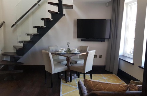 Ilkley Apartment | The Queens Head, Parkside Apartment 4