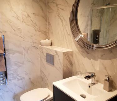 Ilkley Apartment | The Queens Head, Parkside Apartment 5