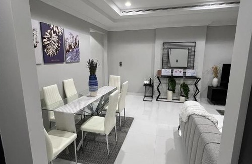 Doha Apartment | The R apartment Manage by: The Key