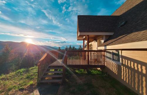 Shadow Mountain House | The Rabbit Hole A Frame In The Woods