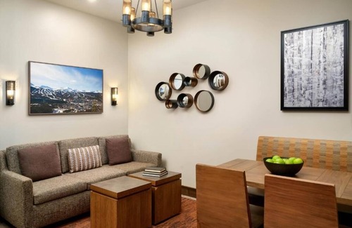 The Highlands Condo | The Ranahan Resort is relaxation with sophistication and unrivaled amenities.