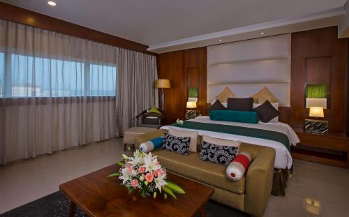 Kozhikode Hotel | The Raviz Calicut