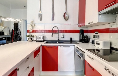 Onze-Lieve-Vrouw-ter-Sneeuw Apartment | The Red Grand Place