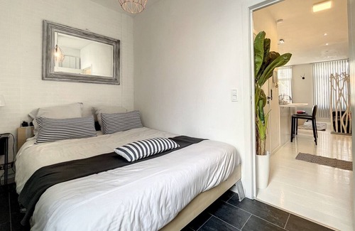 Onze-Lieve-Vrouw-ter-Sneeuw Apartment | The Red Grand Place