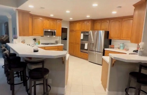 Redlands House | The Redlands Hills Homestead: Experience, LuxurynA day trip to all SoCal's best