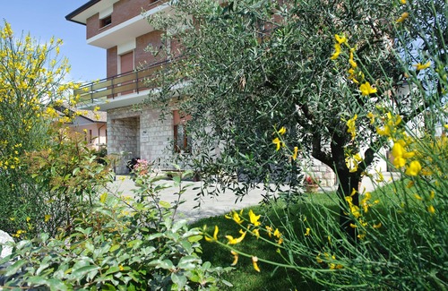 Cannara House | The Residence of Bacchus SAGRANTINO