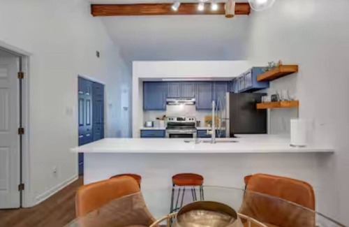 Durham Condo | The Restful Retreat-sleeps 6 Duke UNC Chapel Hill