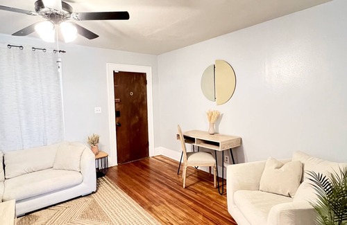 South Overton House | The Retreat - 2Bd/1Ba - Walk to Texas Tech Campus