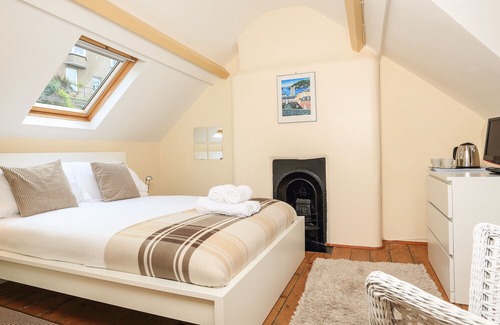 Dartmouth Cottage | The Retreat, DARTMOUTH