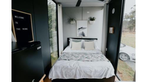 Korweinguboora House | The Ridge by Tiny Away