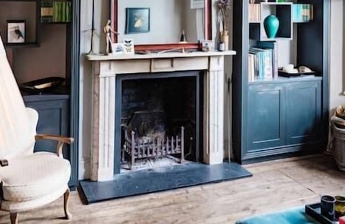 Harlesden Condo | The Ridley- Garden 2 bed with dedicated work space