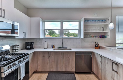 Homosassa Villa | The River House with boat slip and kayaks