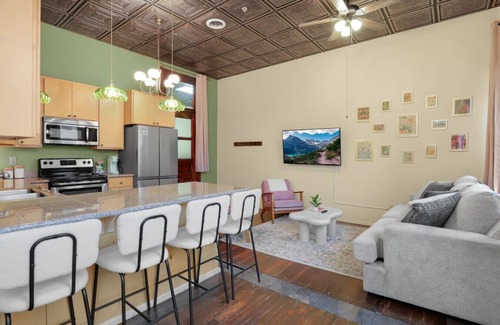 Great Falls Apartment | The Riverdale: Downtown Cory Block Apartment