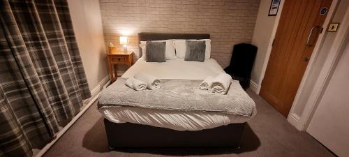 Giggleswick Hotel | The Royal Oak, Settle