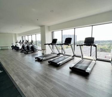 Sepang Apartment | The Ruby R HorizonSuites KLIA WIFI