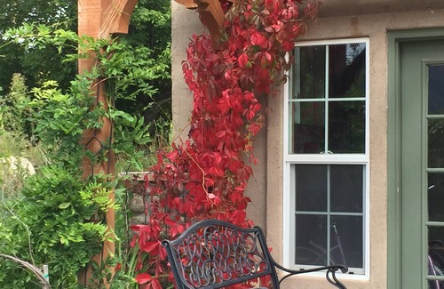 Hermosa Cabin | The Rustic Rooster Inn, Breathtaking Views, Between Downtown Durango & Purgatory