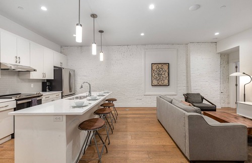 Downtown Nashville House | The Saddlery - Spotlight - 2 Min Walk to Broadway