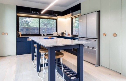 Shoreham House | The Saltbush A Striking Shoreham Family Haven
