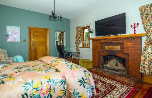 Timaru Bed & Breakfast | The Sanctuary & Spa Plus FREE Breakfast