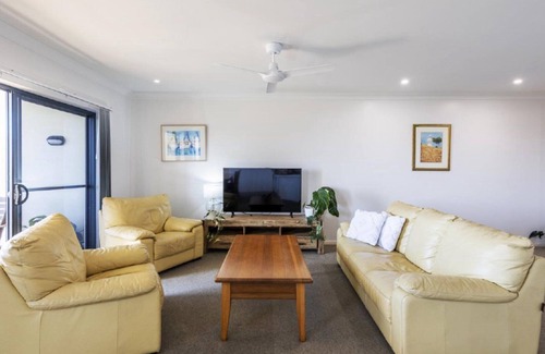 Yamba Apartment | The Sands Unit 19, TOP NOTCH