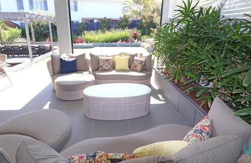 Caves Beach House | The Sands, views over Caves Beach