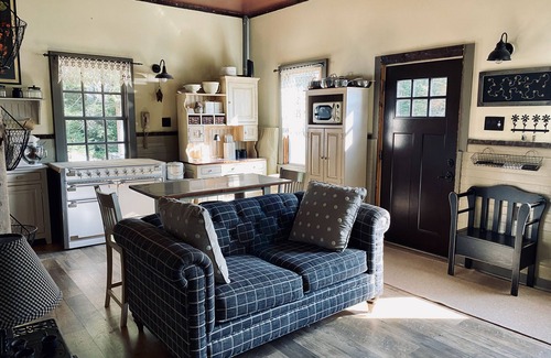Town of Benson House | The Secret Schoolhouse