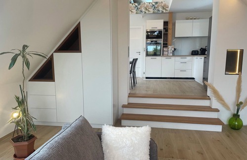 Wettolsheim Apartment | The setting of the vineyard. Luxury gite for 4 near Eguisheim.