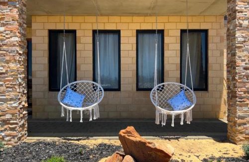 Kalbarri House | The Shak Kalbarri