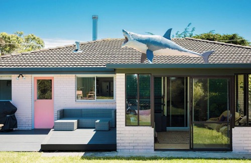 Peterborough House | The Shark Haus Summar