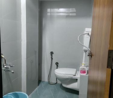 Bhanvarkuan Hotel | The Shell Hotel