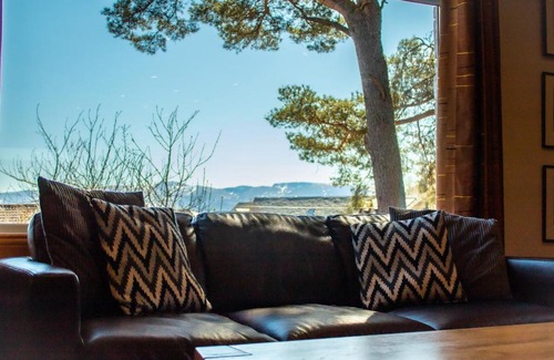 Aviemore House | The Shieling