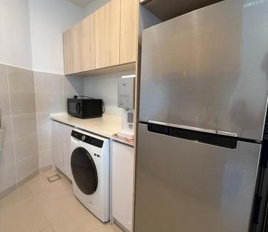 Downtown Kota Kinabalu Apartment | The Shore by New Voyage