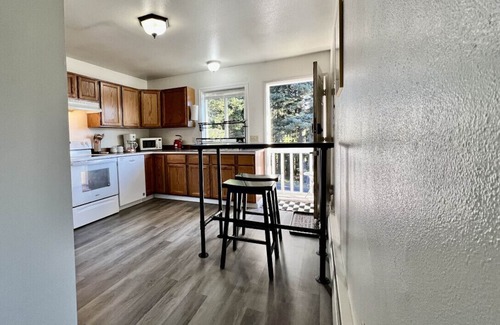 Kodiak Apartment | THE SHORELINE #1 -Ocean Views & Northern Lights