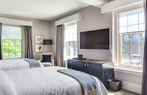 Downtown Hotel | The Sire Hotel Lexington, Tapestry Collection by Hilton