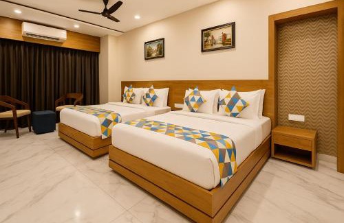 Rajpipla Hotel | The Sky Imperial Unity Inn