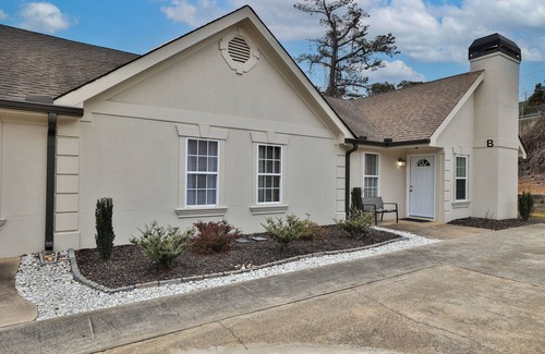 Norcross House | The Smart Stay! New Remodel! Minutes from Atlanta!