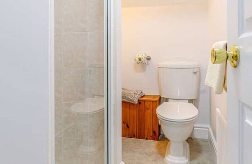 Froghall Cottage | The Smithy Beautiful 2 bedroomed barn conversion
