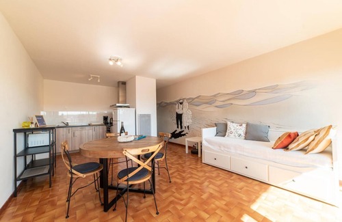 Port-la-Nouvelle Apartment | The sound of the waves