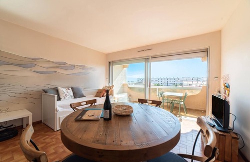 Port-la-Nouvelle Apartment | The sound of the waves