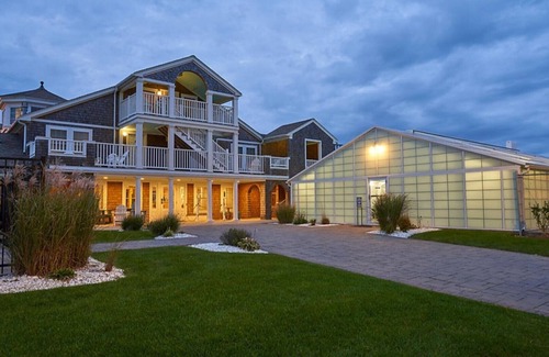 Dennis Port Resort | The Soundings Seaside Resort – Your Perfect Cape Cod Escape-2 Bd. Dlx.
