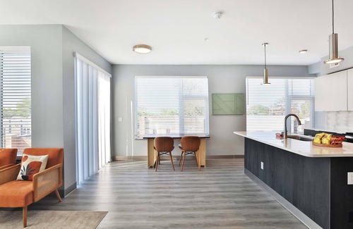 Downtown Columbus Apartment | The South Campus Loft