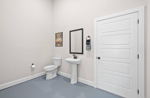 Clarksville Apartment | The Space at The Spot (281 Liberty Parkway)