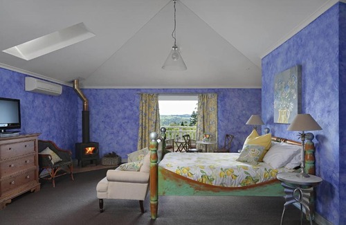 Montville Bed & Breakfast | The Spotted Chook and Amelie's Petite Maison