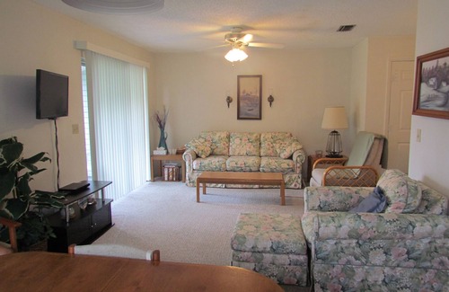 San Carlos Park Condo | The Springs of San Carlos