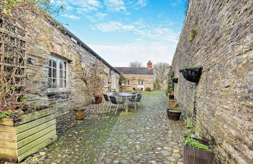 Cardigan Cottage | The Stables, Cardigan