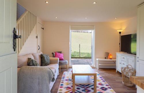 Mold House | The Stables