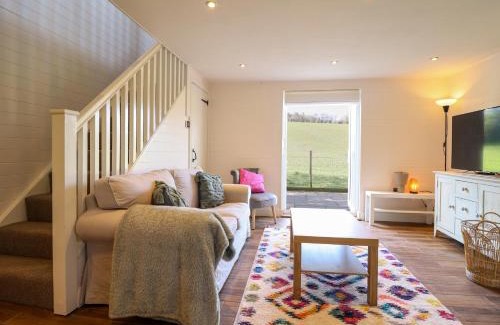 Mold House | The Stables