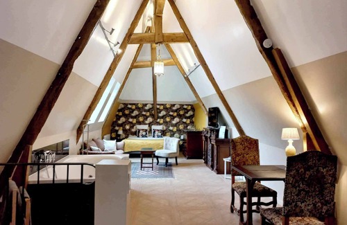 Ploermel Apartment | The Suite with individual SPA "Rêverie de Brocéliande