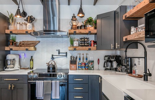 Kingsport House | The Summit at Peaceful Peak