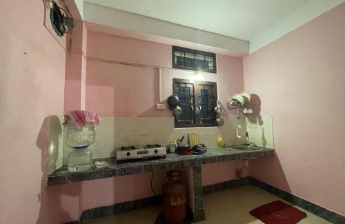 Gauhati Apartment | The Tarang1BHK AC apartment&Balcony Free Parking